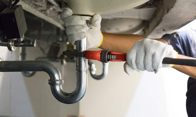 plumbing services in the woodlands tx