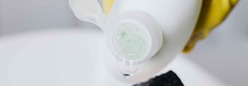 unclog toilet with dish soap